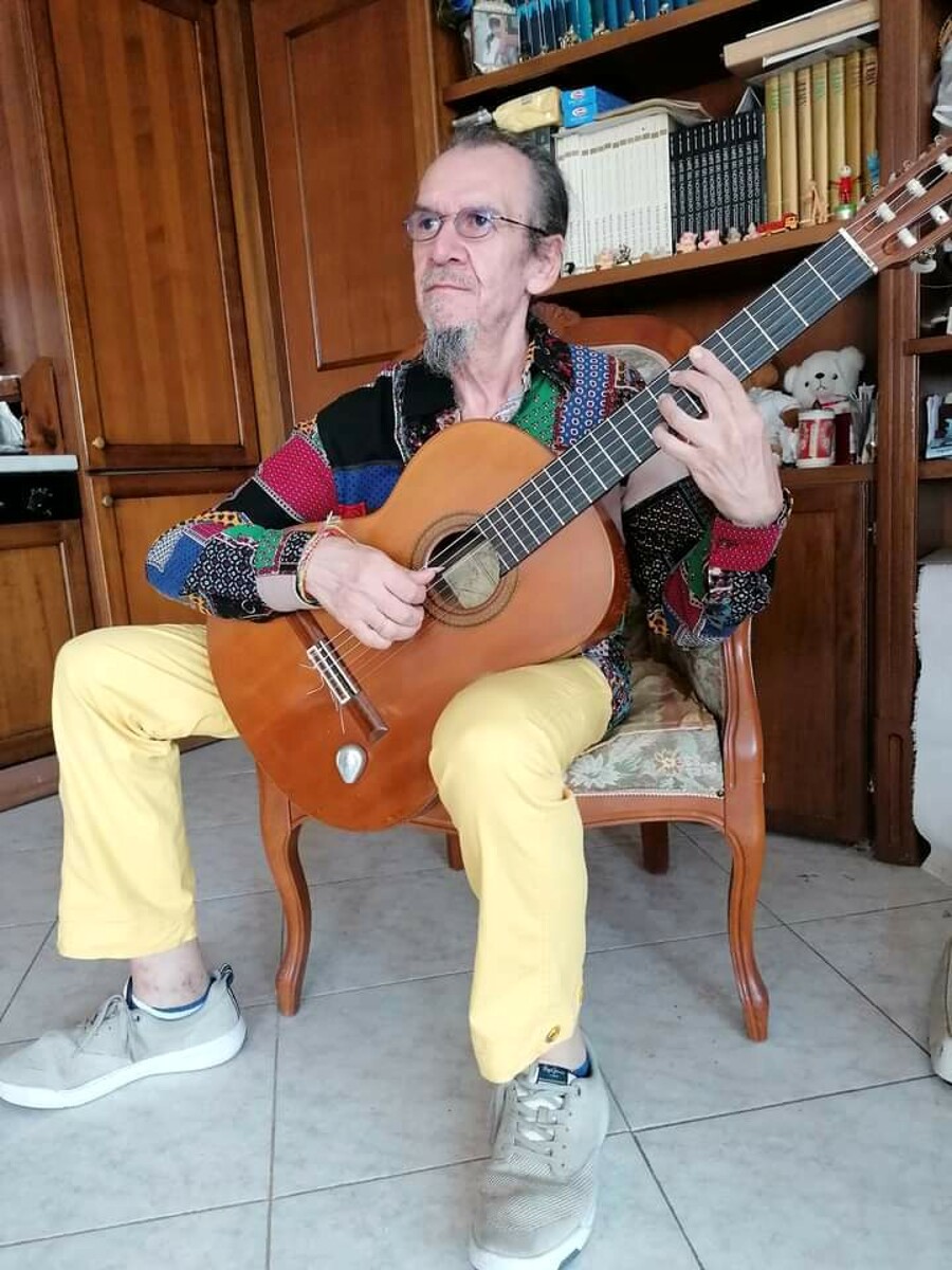 La chitarra del professor Valerio Fazio ha smesso di suonare